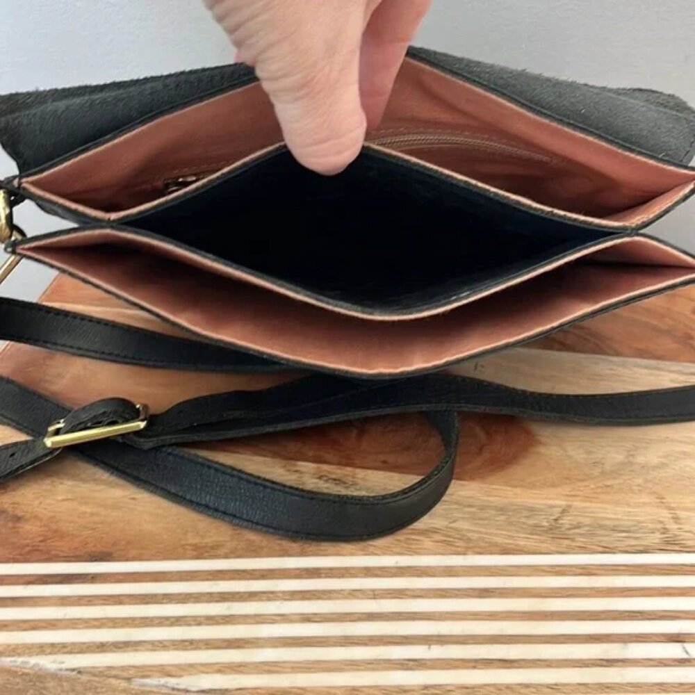 Black Leather Flap Crossbody bag 5 - Picture 1 of 1